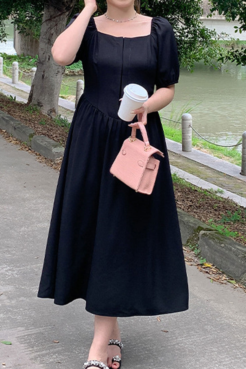 Women Plus New Design Fashionable Square Collar Short Puff Sleeves Solid Color Pattern Sweet Wind Style Summer Temperament Fat m