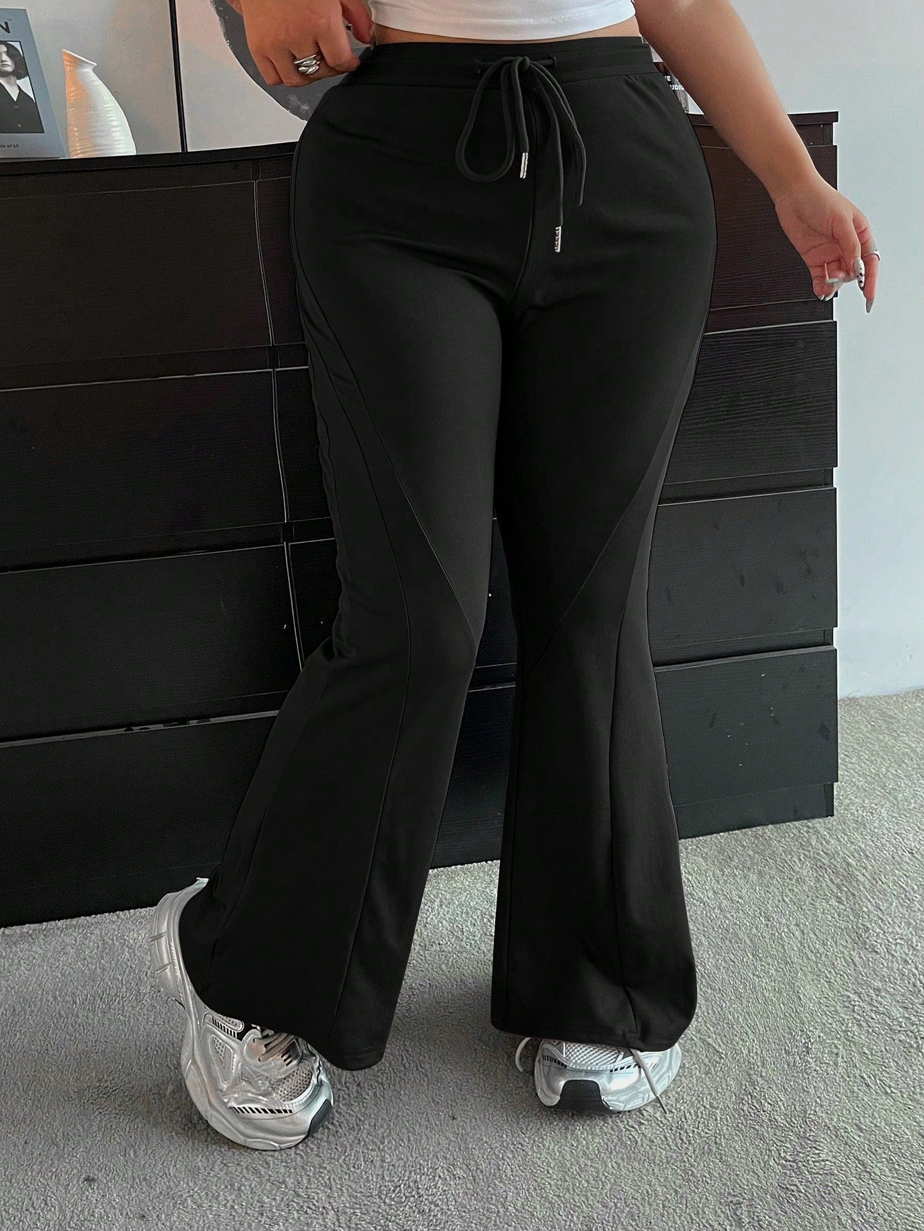 Plus Size Women's Elastic Waist Wide Leg Pants – Comfy Slim Fit Trousers for Spring & Summer, Versatile Casual Commuting Style