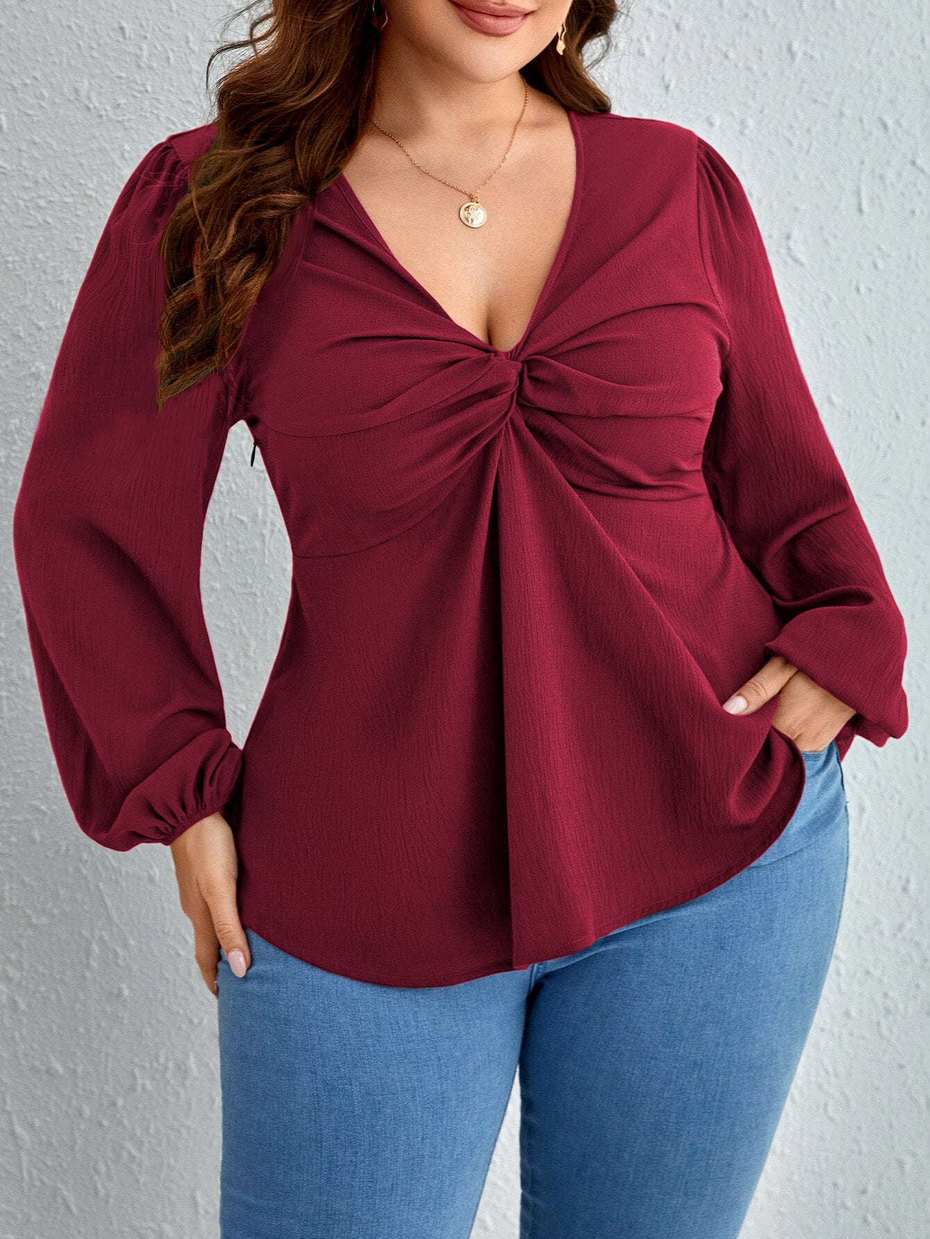 Plus Size Women's V-Neck T-Shirt – Mature & Elegant Autumn/Winter Top, Fashionable and Youthful Wine Red