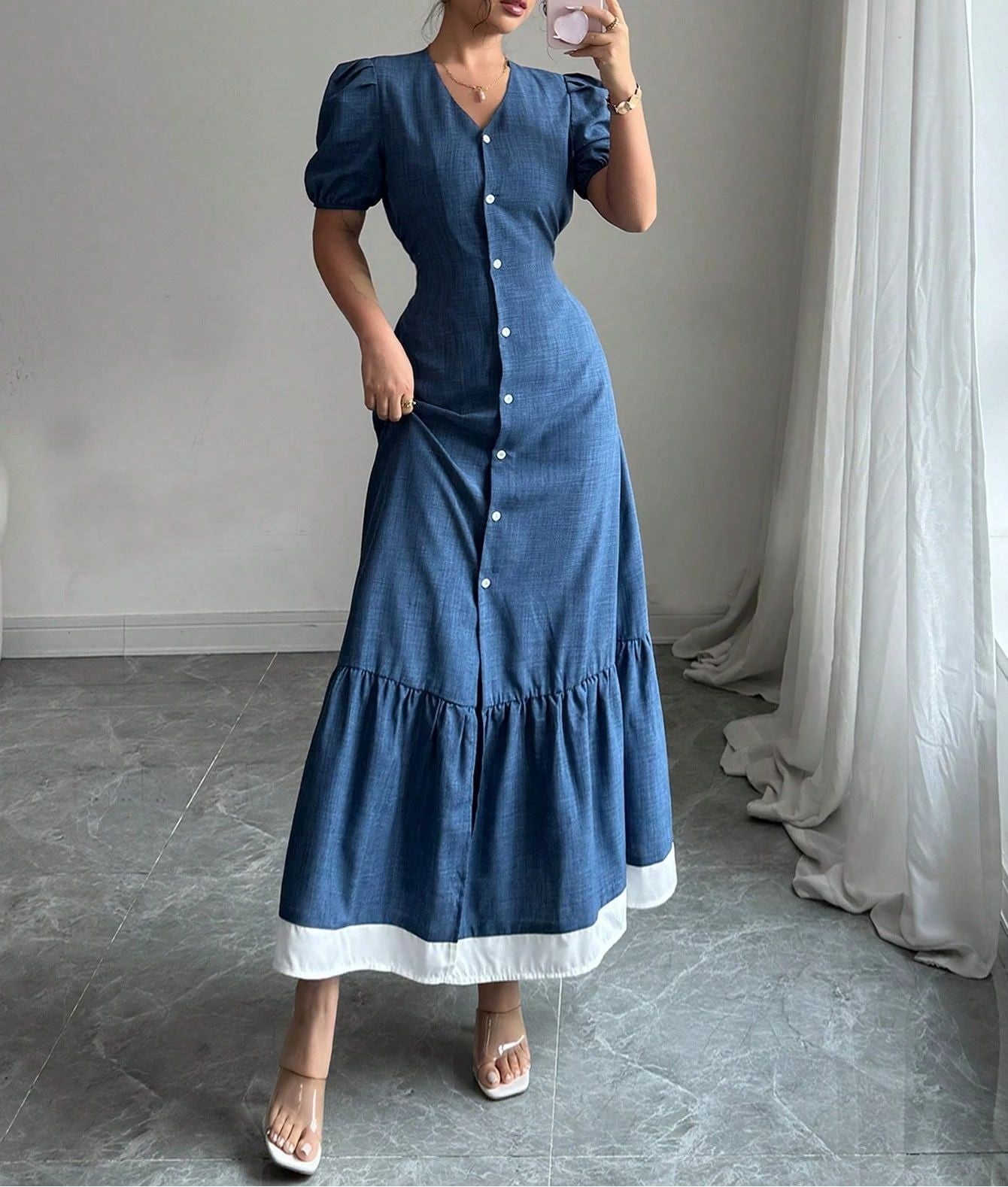 Women's Summer Color-Block Slim-Fit Long Dress with Button Detail and Waist-Enhancing Design