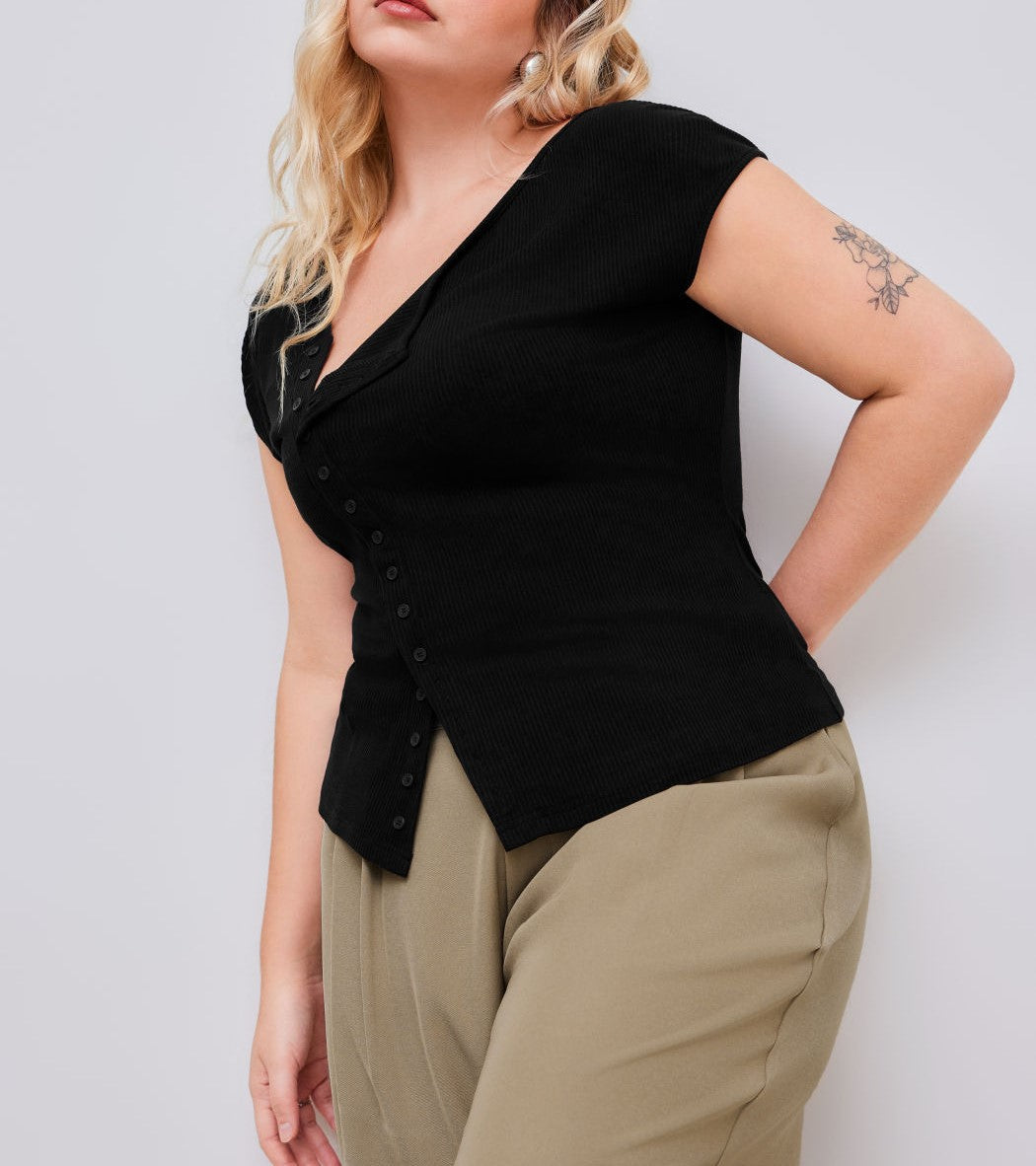 2025 Plus Size Women’s Slant Collar T-Shirt – Summer New Single-Breasted Slim Fit Shoulder Top