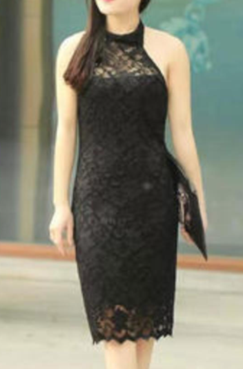 Women Sleeveless Covered Neck Lace Short Dress
