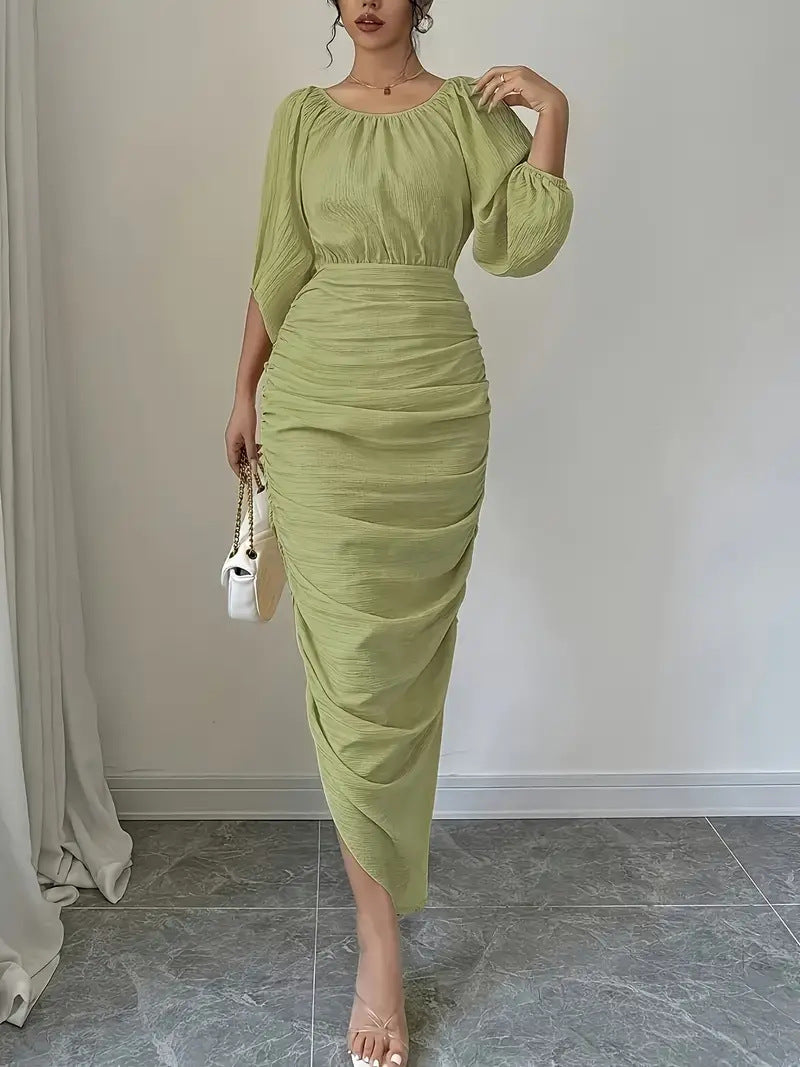 Women's Slim Fit Pleated Solid Color Dress – Elegant Waist Design, Comfortable Everyday Midi Dress