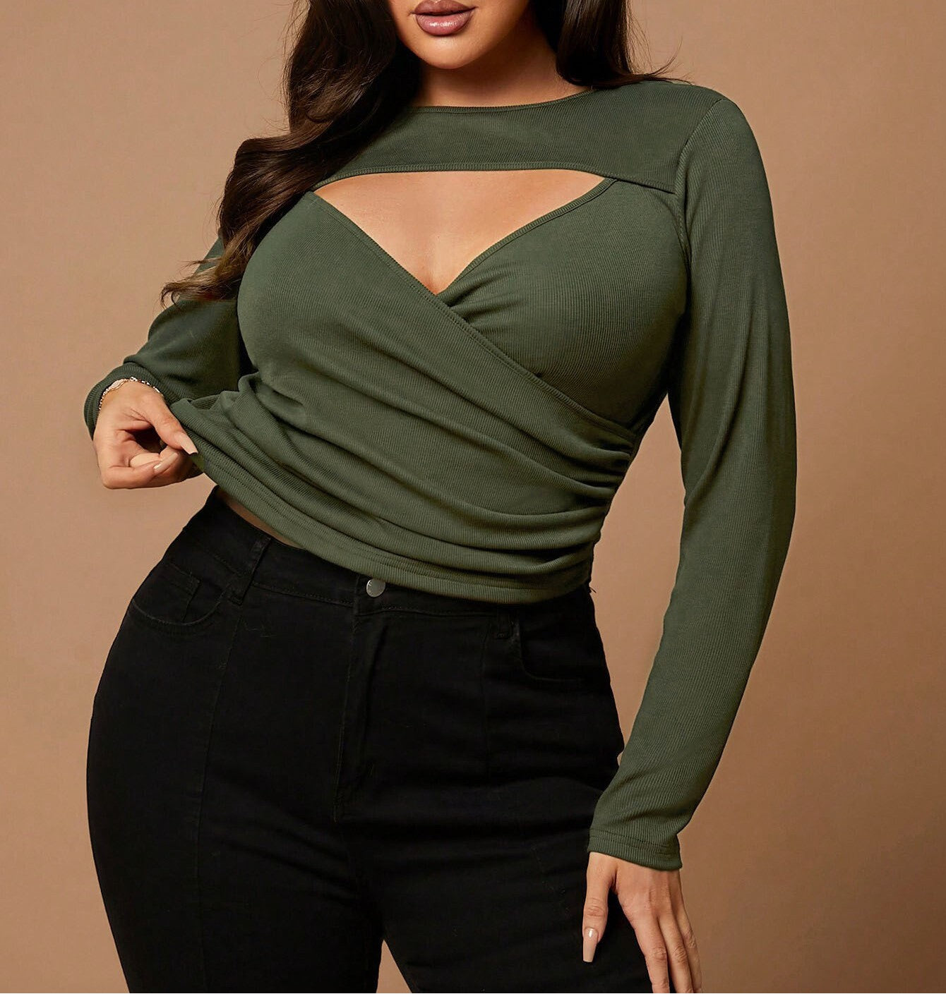 Plus Size Women’s Elegant Intellectual T-Shirt – Autumn & Winter Slim Fit Versatile Top