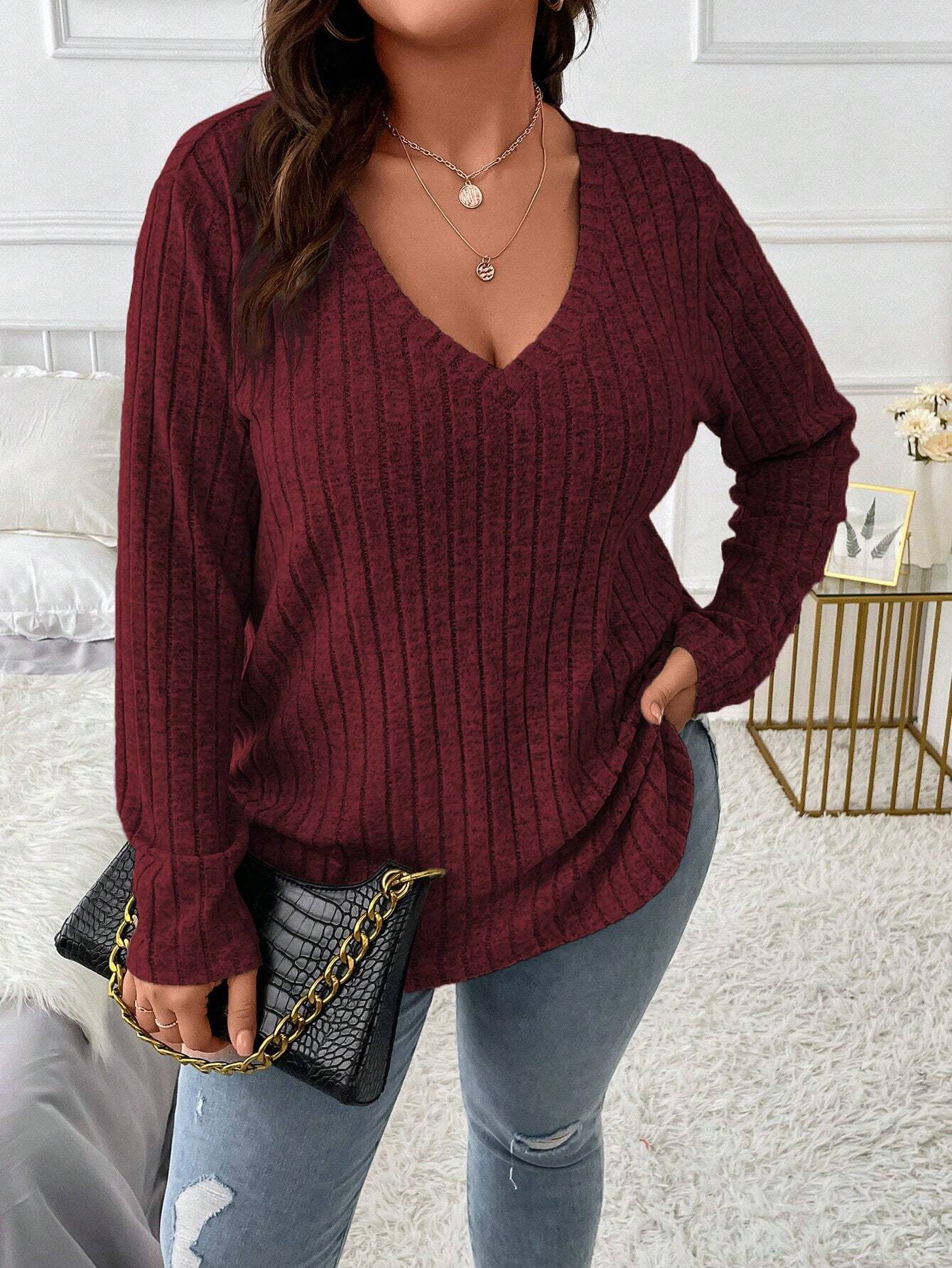 Plus Size Women's V-Neck Solid Color Knit Sweater – Casual Soft Knitwear Pullover for Fall & Winter