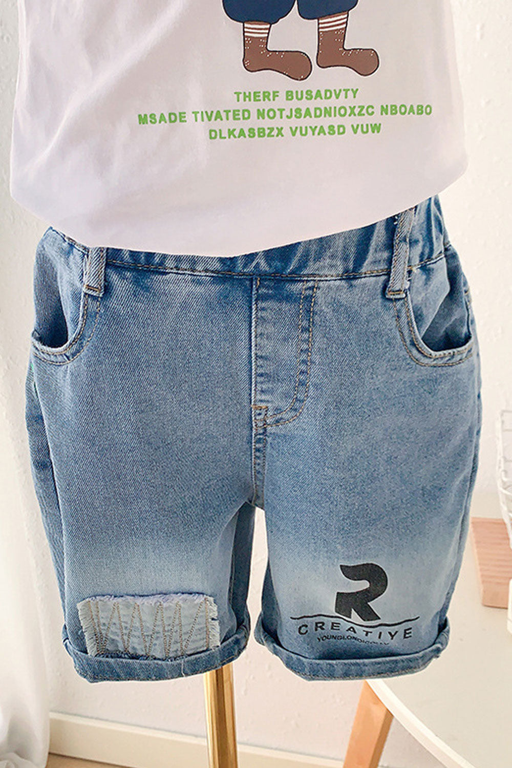 Kids Boys New Fashion Middle Waist Elastic Belt Letter Pattern Summer Casual Thin Section Handsome Five-Point Jeans Pants Shorts