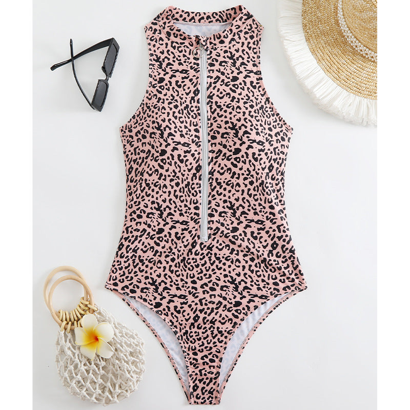 Women's Zipper One-Piece Swimsuit - Modern Fit Swimwear for Beach & Pool