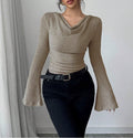Women's Long-Sleeve Knit Top with Flared Sleeves, Scoop Neck, Slim Fit, Lightweight Autumn T-Shirt