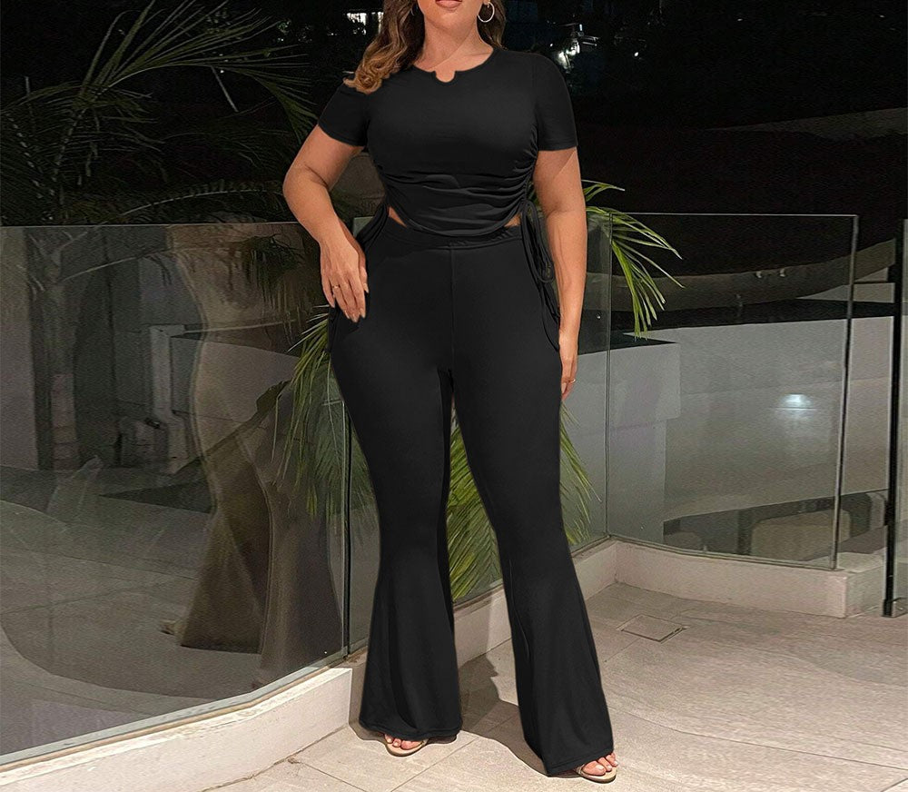 Plus-Size Slim-Fitting Cropped Top & Flared Pants Two-Piece Set with Elastic Waist – Fashionable & Casual Outfit