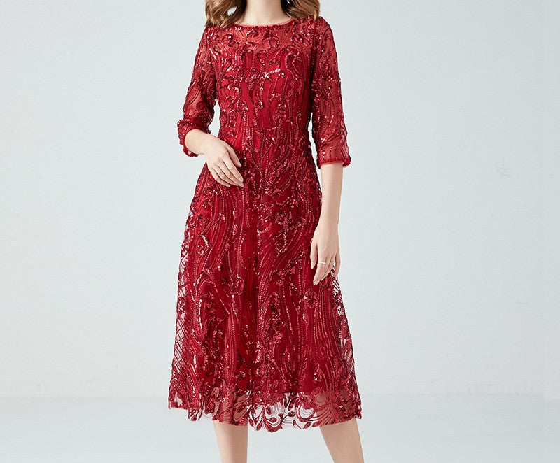 Elegant Embroidered Wedding Gown for Grandmothers – Sophisticated & Timeless Design