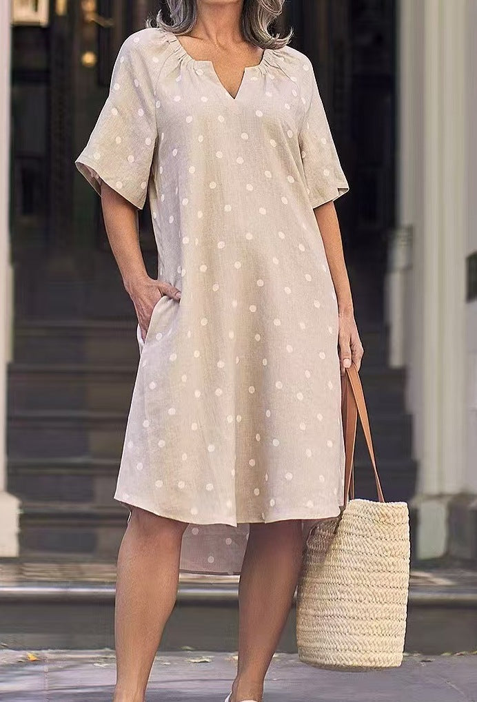 Women’s Summer New Polka Dot V Neck Short-Sleeved Casual Dress with Flap Pocket Pants Design