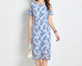 Plus-Size Fitted Summer Dress – Hip-Hugging, Mid-Length Floral French Style, Casual Chic
