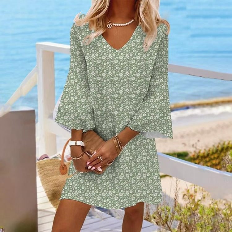 Women's Spring and Summer Floral Casual V-Neck Loose Simple Dress