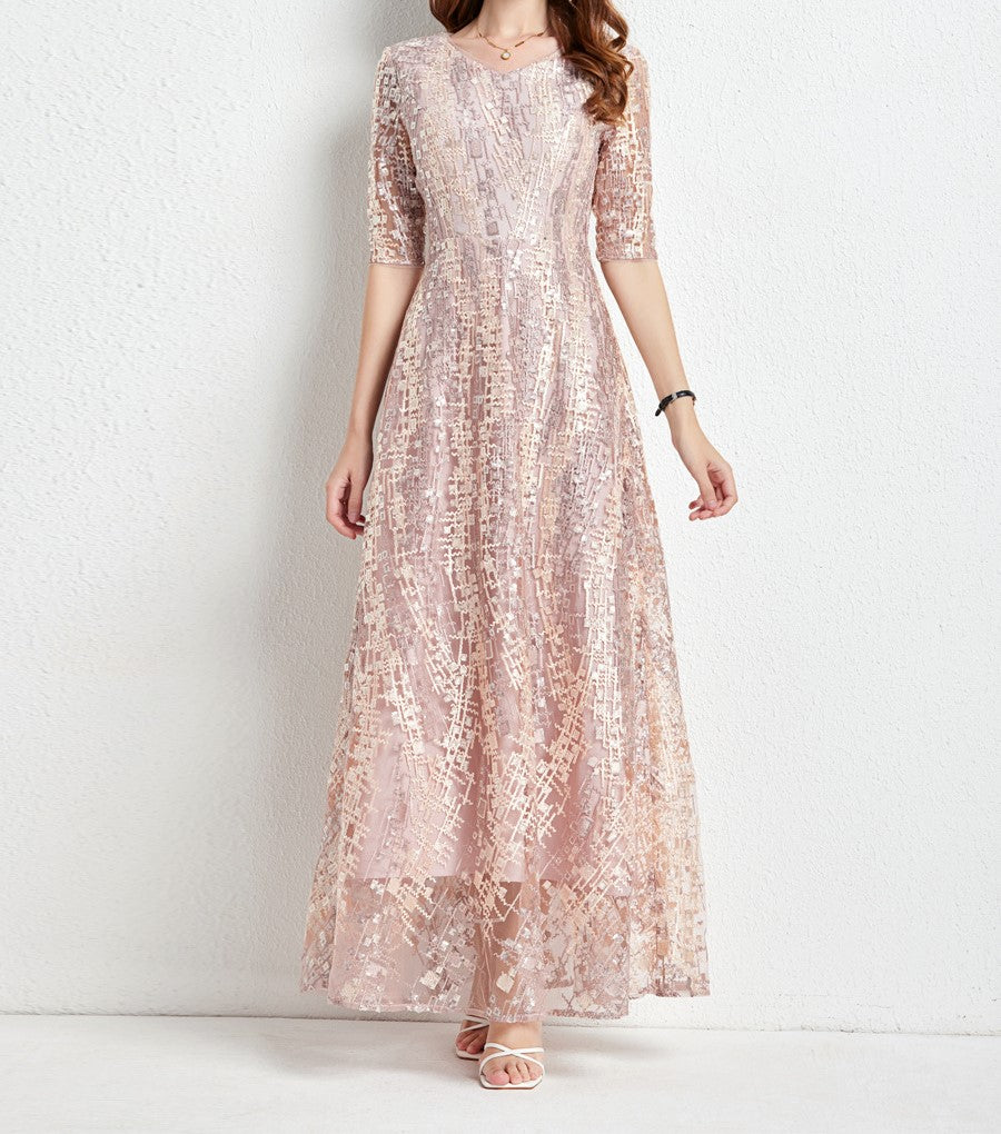 Plus-Size Embroidered Evening Gown for Weddings and Banquets – Long, Flowing Skirt with Elegant Sequins