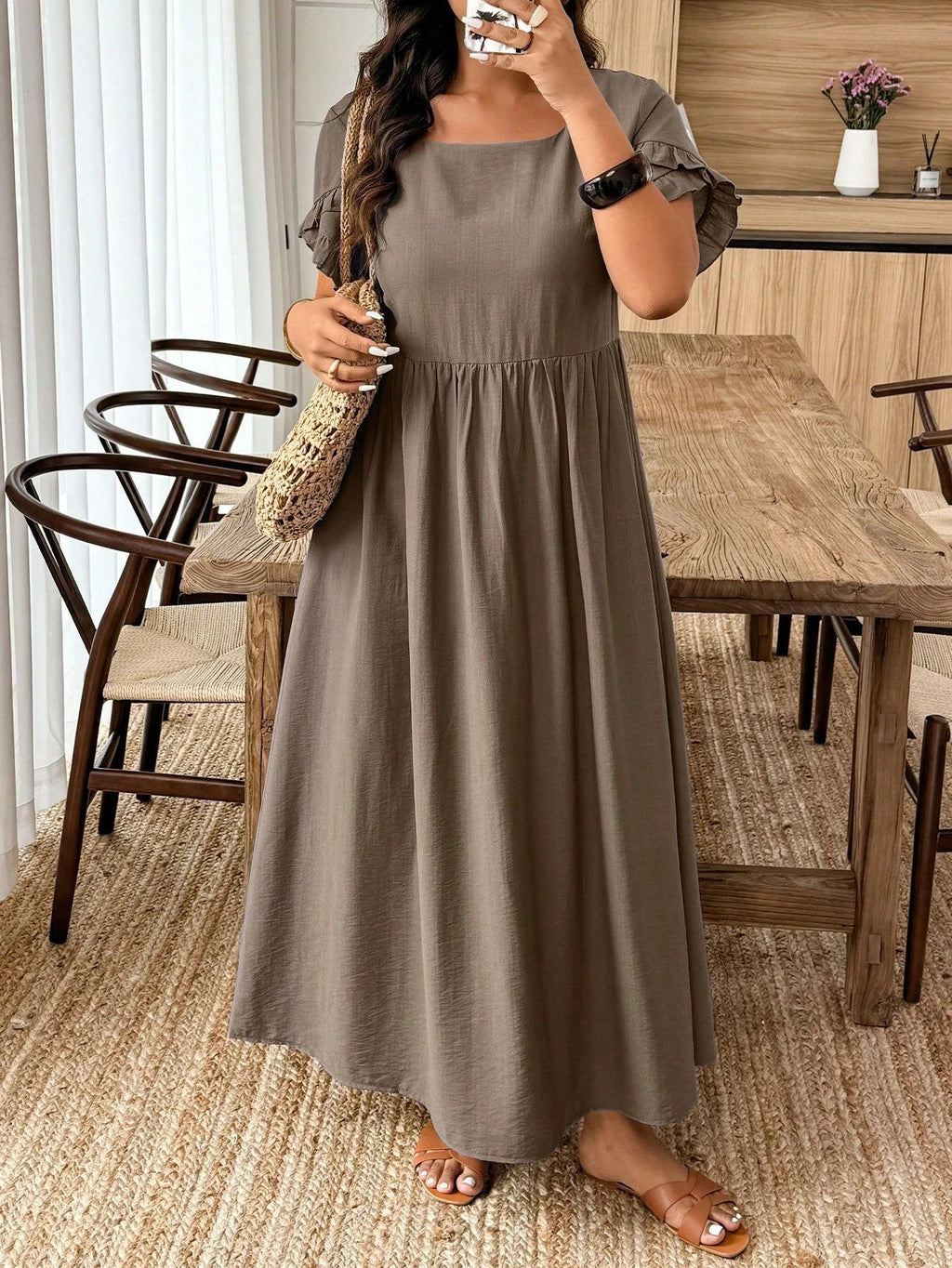Summer Women's Short-Sleeved Plus-Size Casual Midi Dress with Relaxed Fit