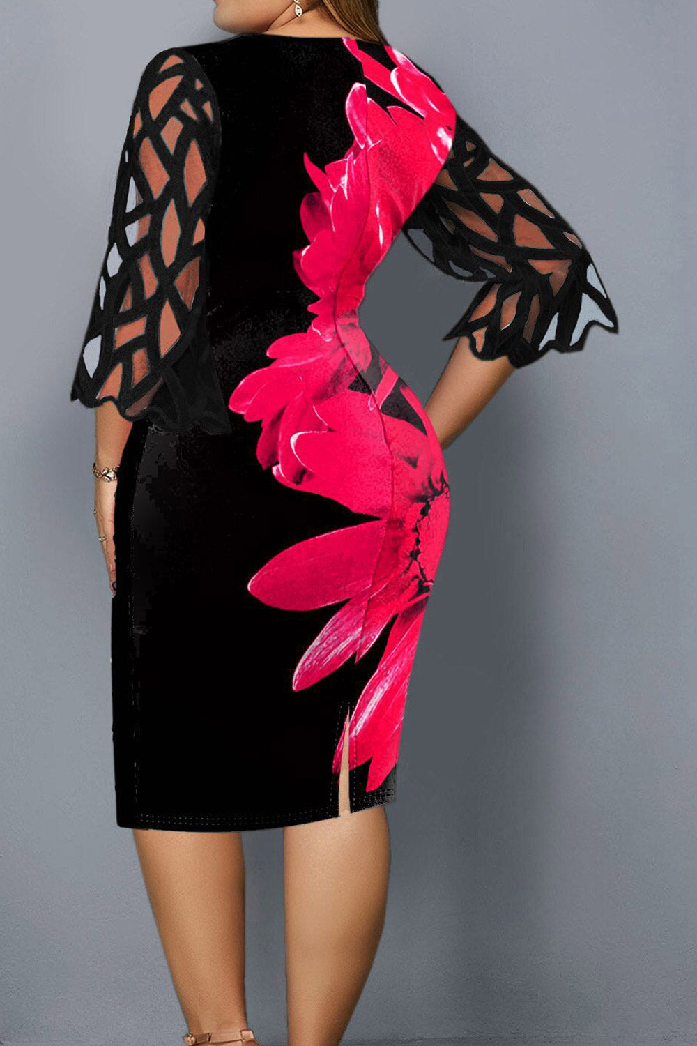 Women Plus Digital Floral Print 3/4 Mesh Sleeve Bodycon Dress