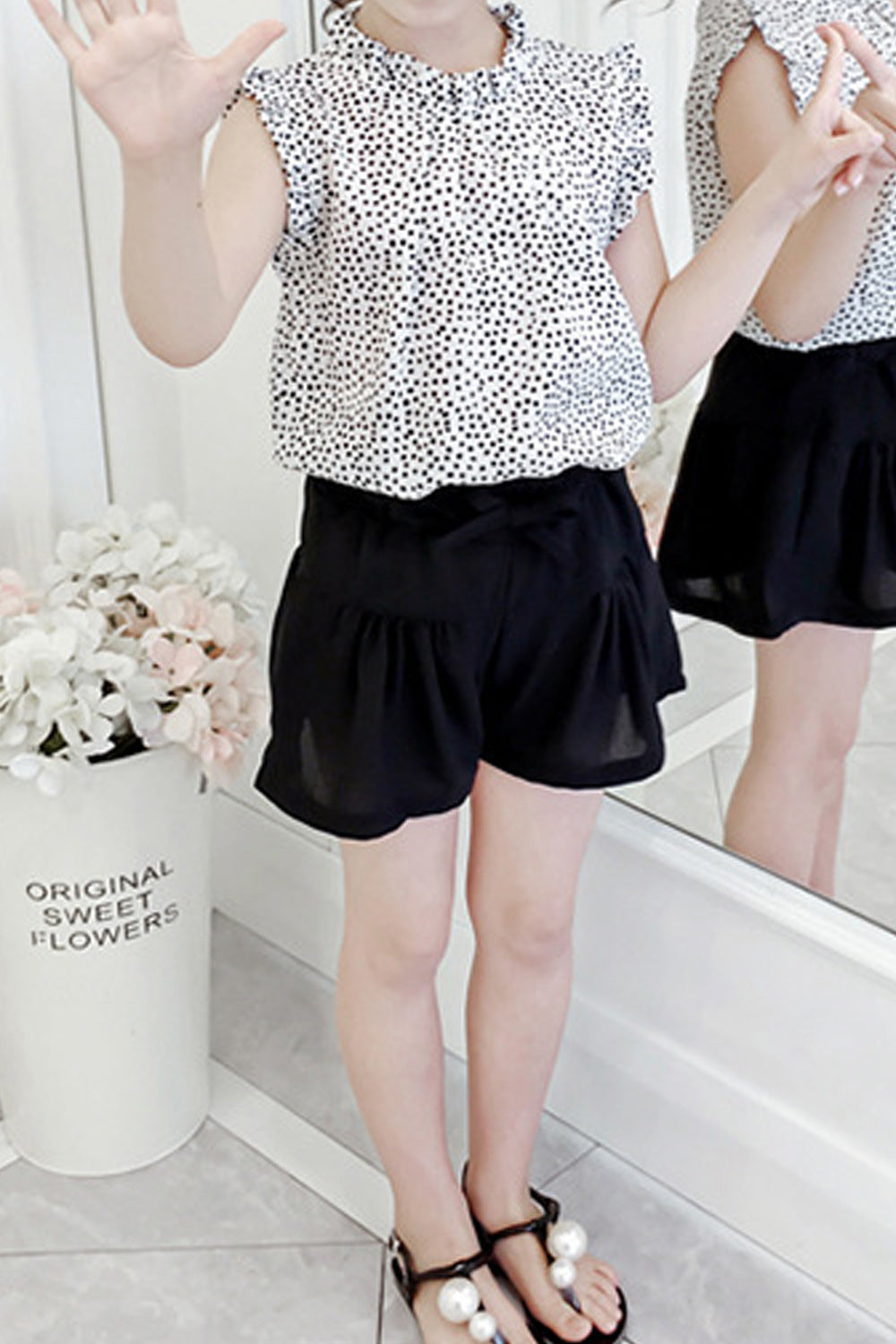 Kids Girls Magnificent Polka Dot Printed Top Solid Colored Short Two Piece Ooutfit