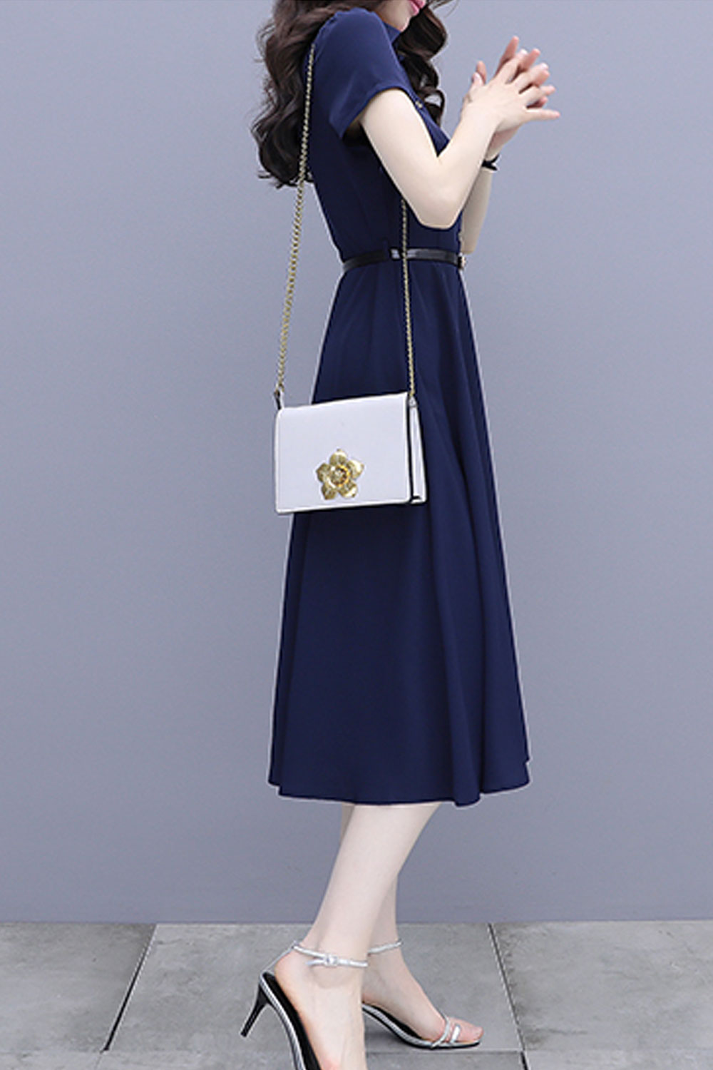 Women Superb Short Sleeve Button Closure Along Collar Neck Beautiful Summer Swing Skirt Dress