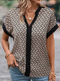 Women's Casual Printed Patchwork V-Neck Shirt – Comfortable Three-Quarter Sleeve Everyday Top