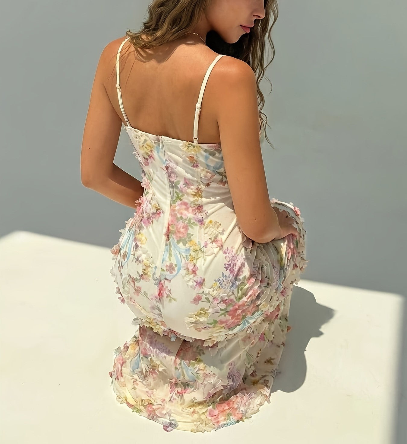 Women's Summer Romantic Pleated Slim Fit Fishtail Long Dress – Elegant Suspender Maxi Dress with Flattering Silhouette