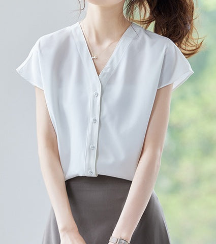 Women's Caramel Short-Sleeved V-Neck Shirt - Lightweight Summer Casual Top