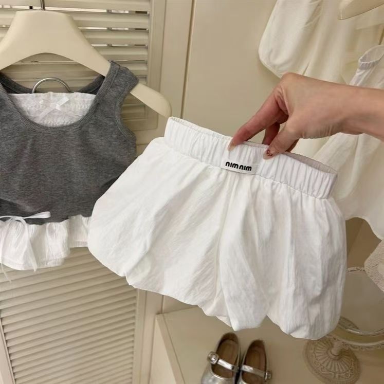 Summer Baby Girls’ Two-Piece Lace Vest Sling Top and Bud Shorts Set - RAC26JP5398BATS
