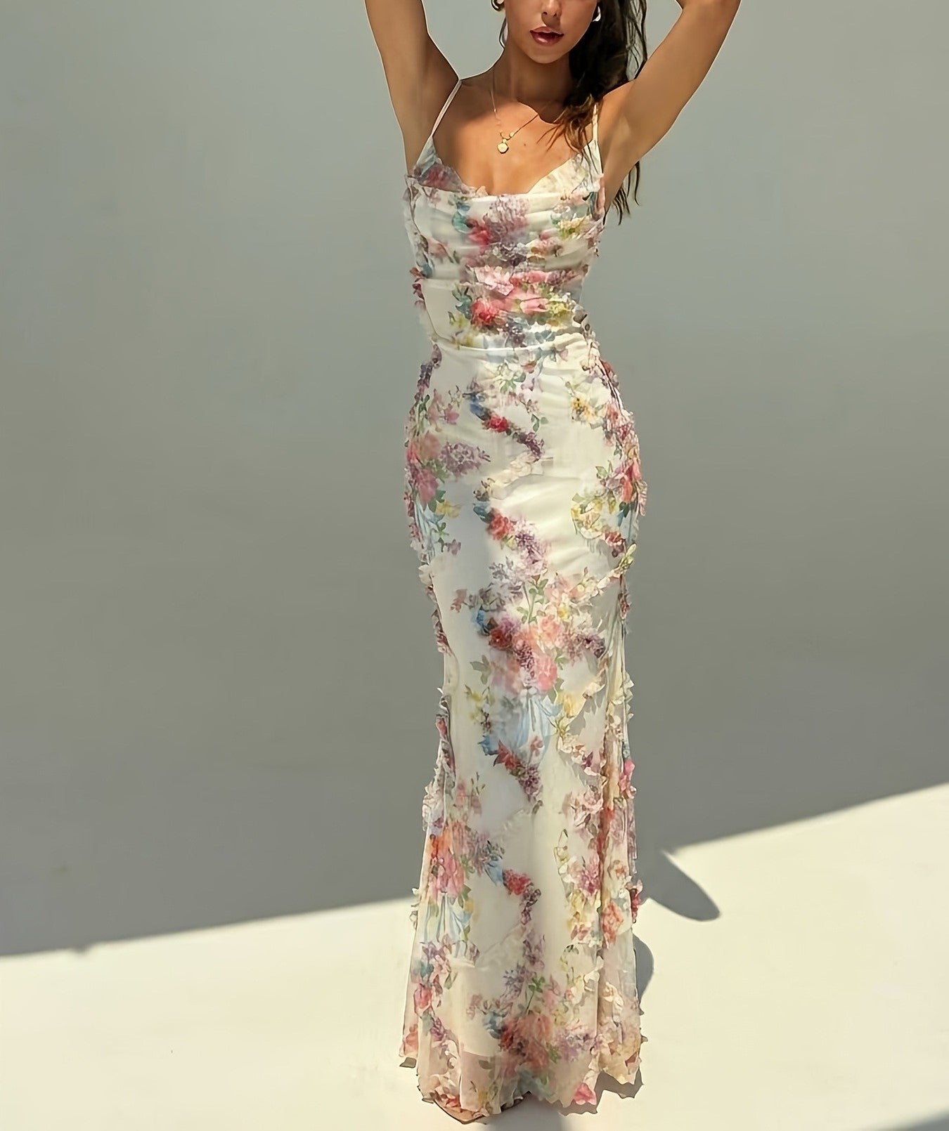 Women's Summer Romantic Pleated Slim Fit Fishtail Long Dress – Elegant Suspender Maxi Dress with Flattering Silhouette