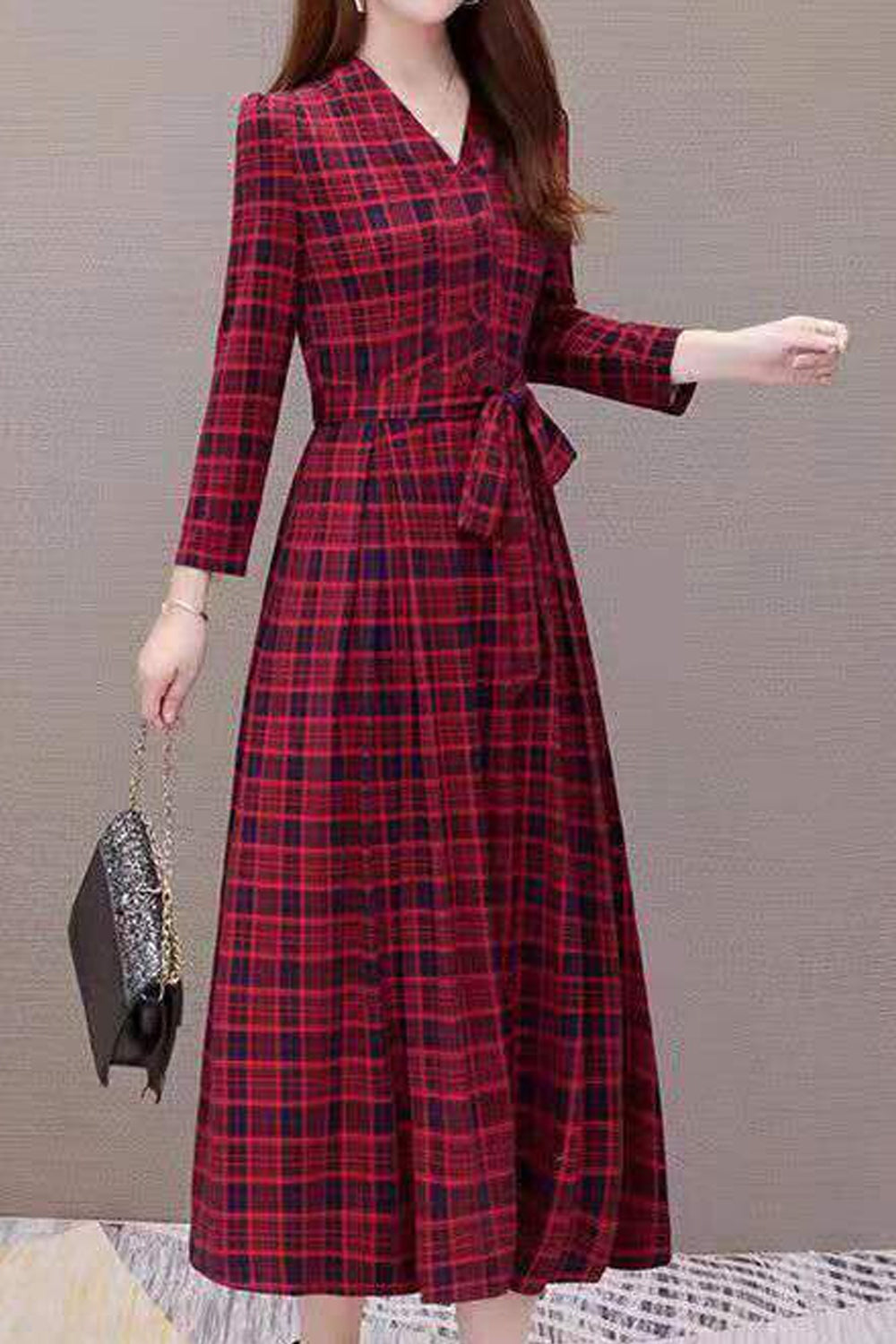 Women Fabulous Plaid Pattern V-Neck Long Sleeve Adjustable Waist Belt Mid-Length Skirt Style Dress