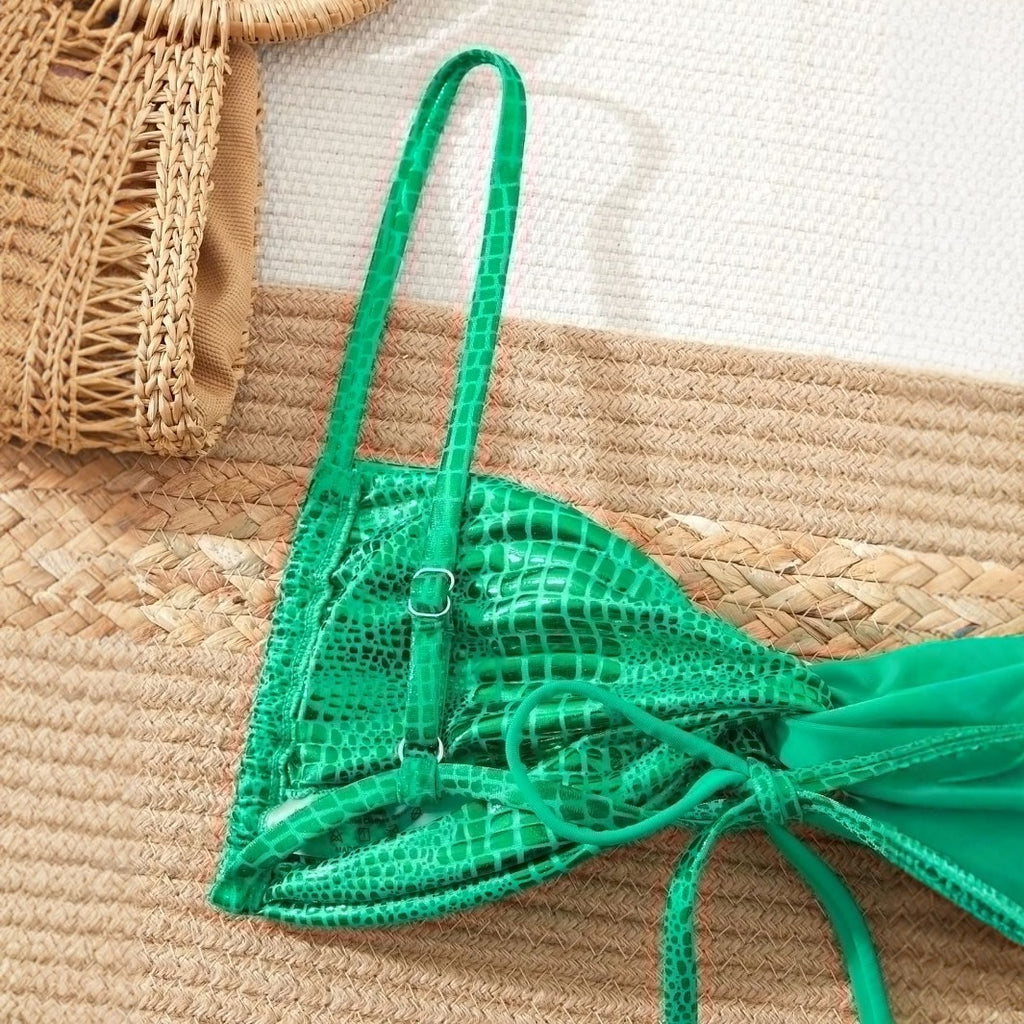 Bright Solid Color Backless Gathered Three-Piece Bikini Set
