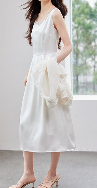 Women’s Black Sleeveless Square Neck Dress – Spring & Summer High-Waist Elegant Dress