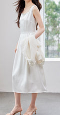 Women’s Black Sleeveless Square Neck Dress – Spring & Summer High-Waist Elegant Dress