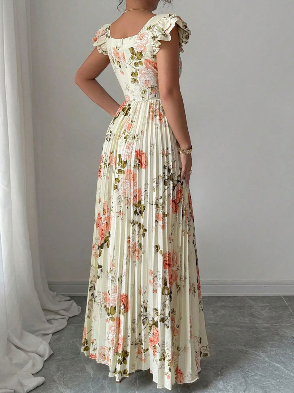 Women's Floral Print Flutter Sleeve Pleated Midi Dress with Defined Waist, Elegant Everyday Style
