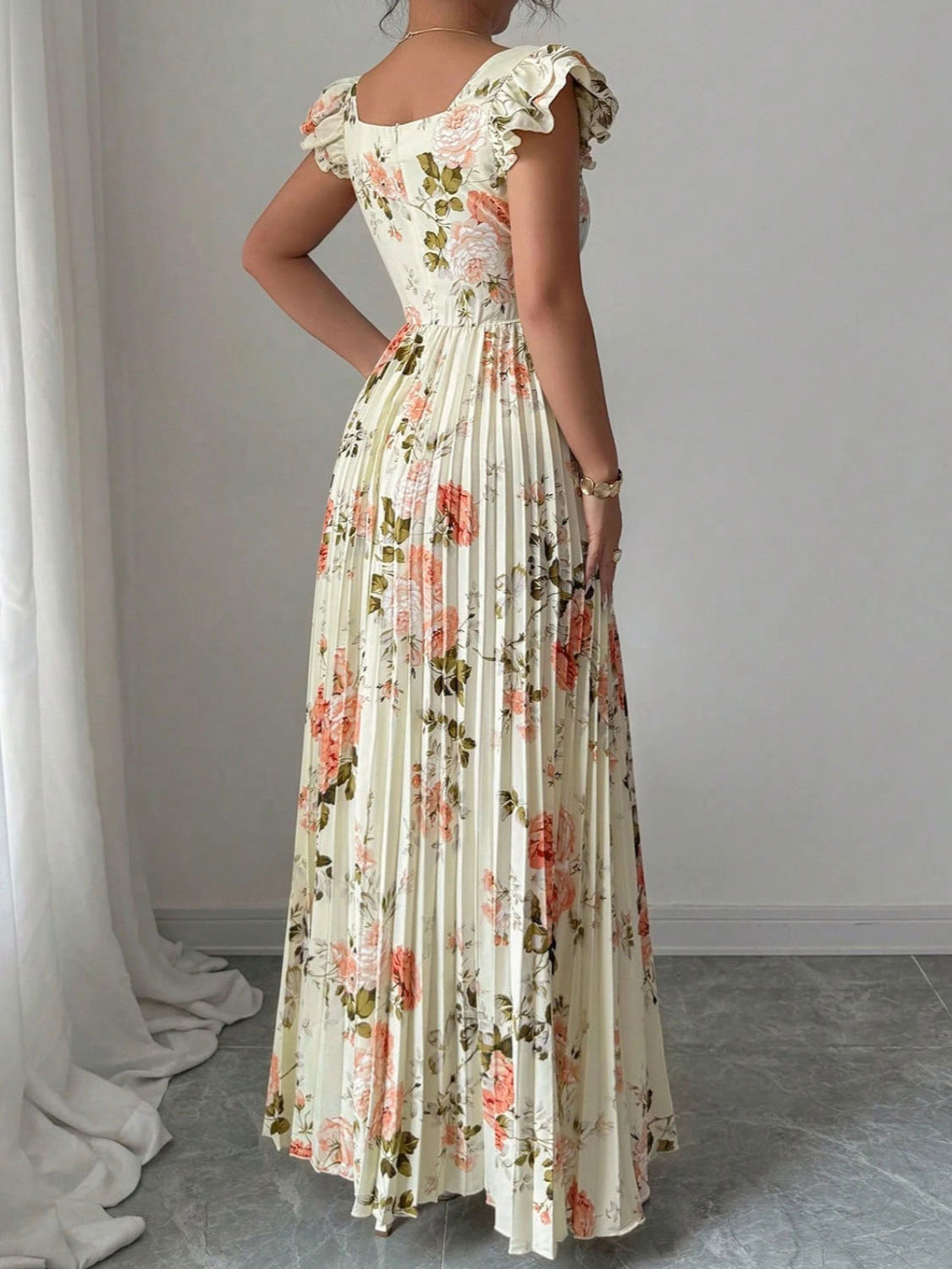 Women's Floral Print Flutter Sleeve Pleated Midi Dress with Defined Waist, Elegant Everyday Style