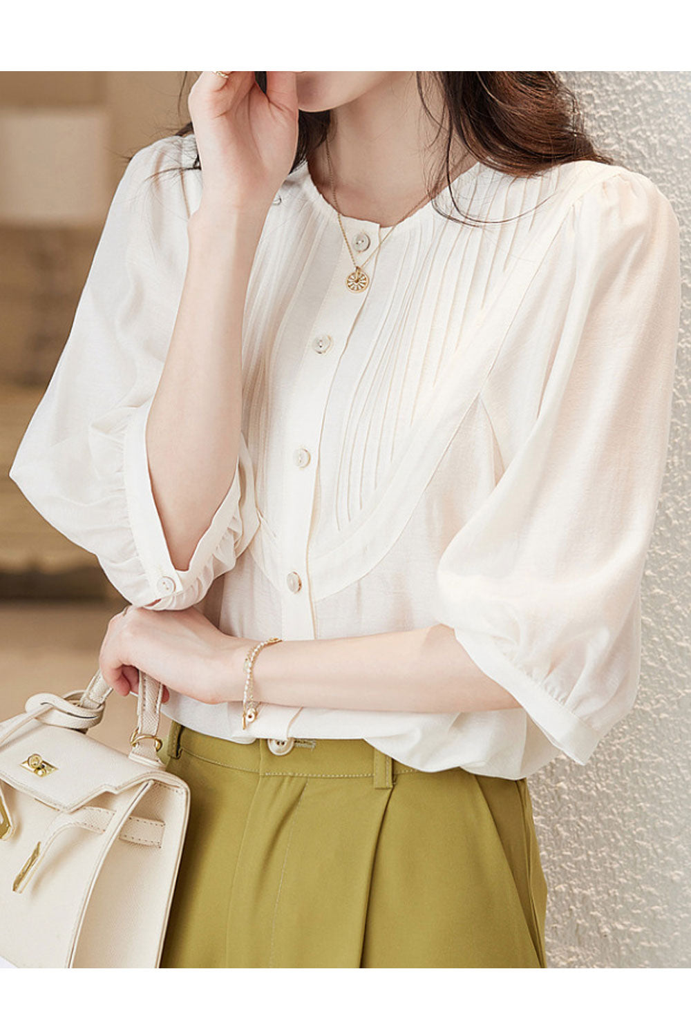 Women Puff Sleeves Spring And Summer New Round Neck Pleated Blouse
