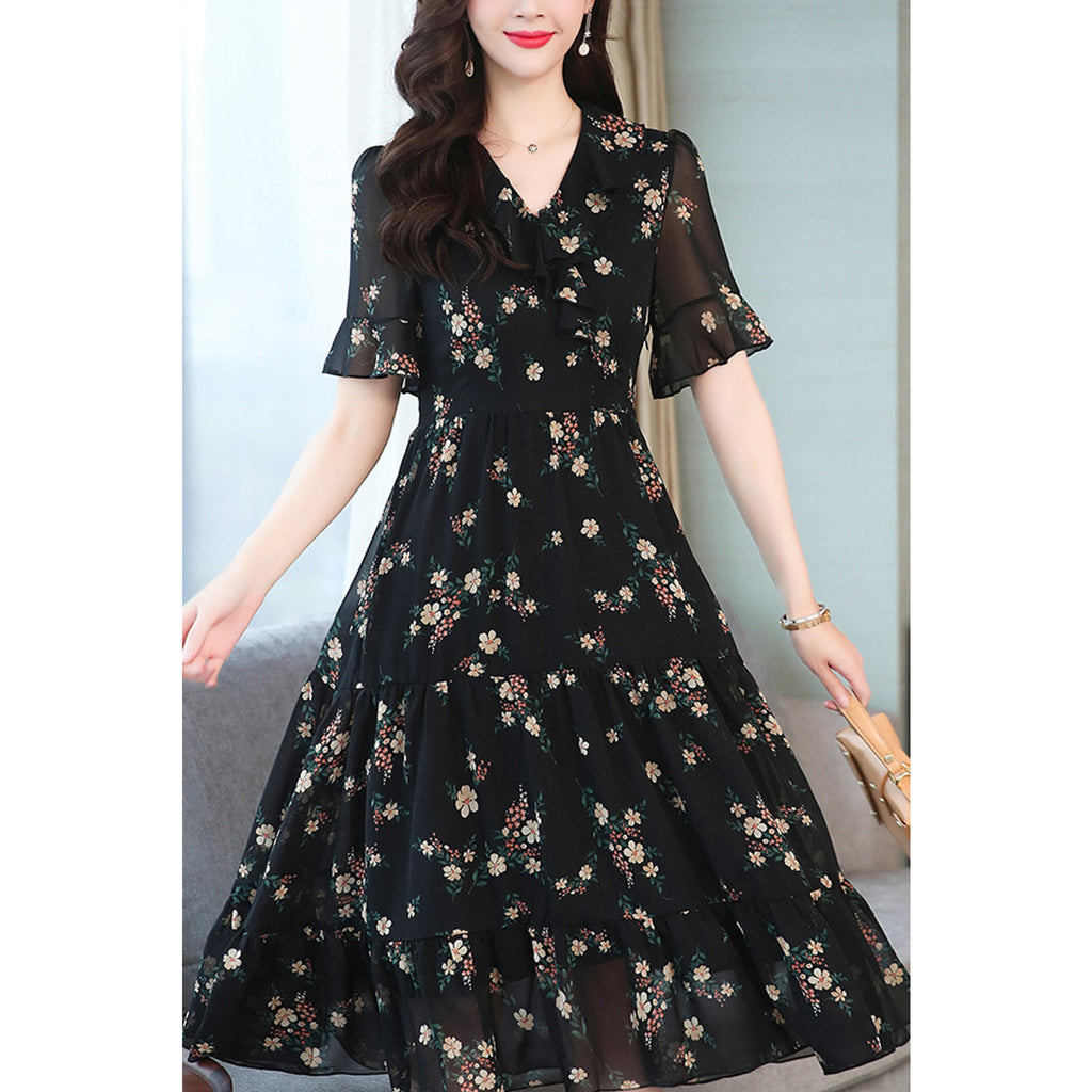 Women Ruffled V-Neck Floral Printed Dress