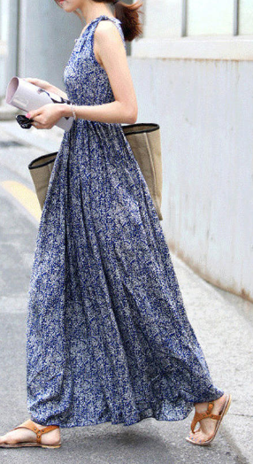 Women Floral Sleeveless Pleated Long Dress