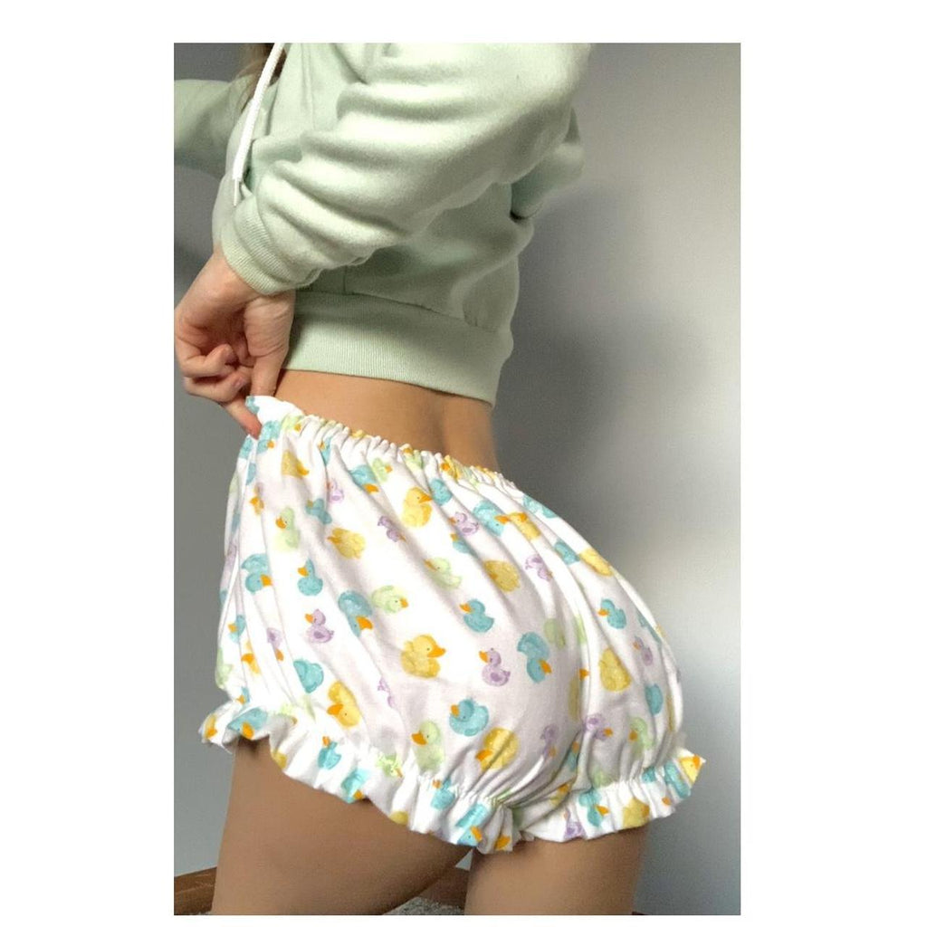 Women's High-Waisted Plaid Shorts with Small Bow
