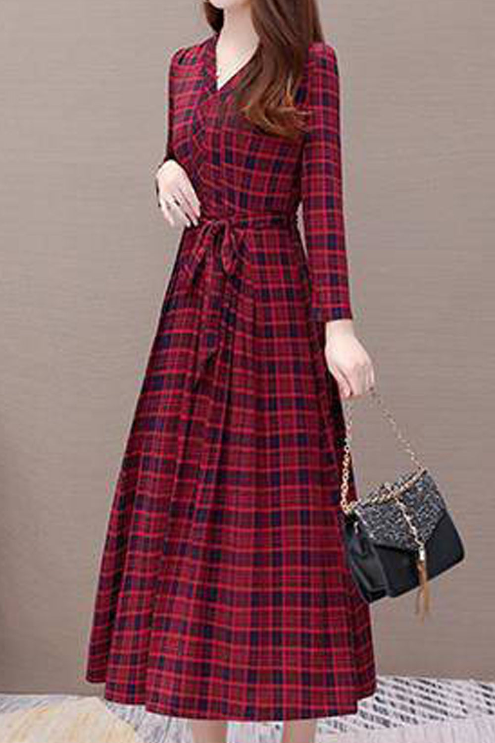 Women Fabulous Plaid Pattern V-Neck Long Sleeve Adjustable Waist Belt Mid-Length Skirt Style Dress