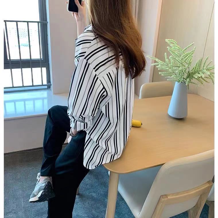 Women's Spring/Autumn Loose Striped Shirt