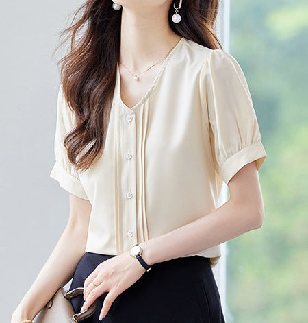 Women's Caramel Short-Sleeved V-Neck Shirt - Lightweight Summer Casual Top