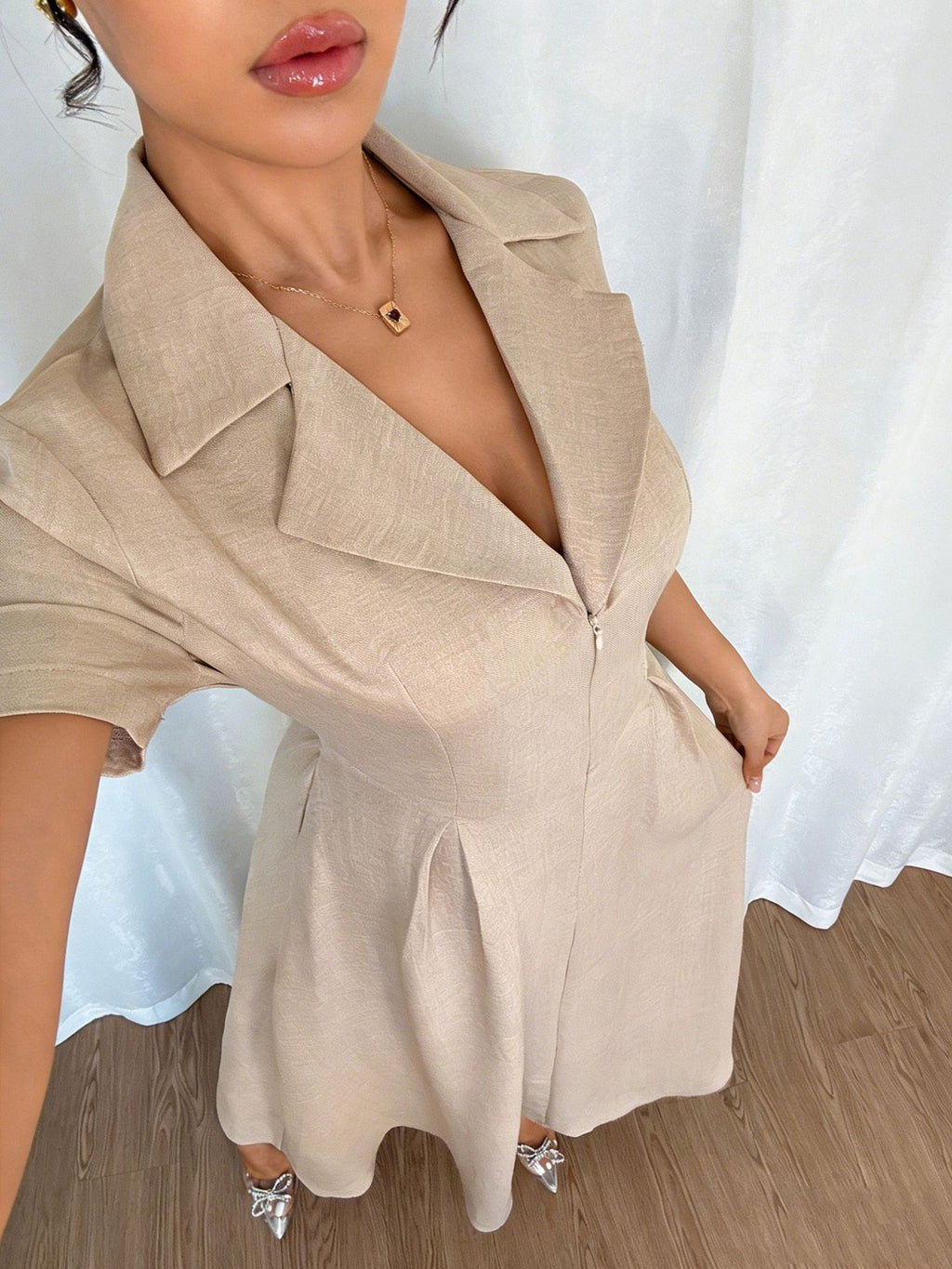 Apricot Women's Summer Dress – V-Neck Short Sleeve Cinched Waist Flowy Casual Midi Dress