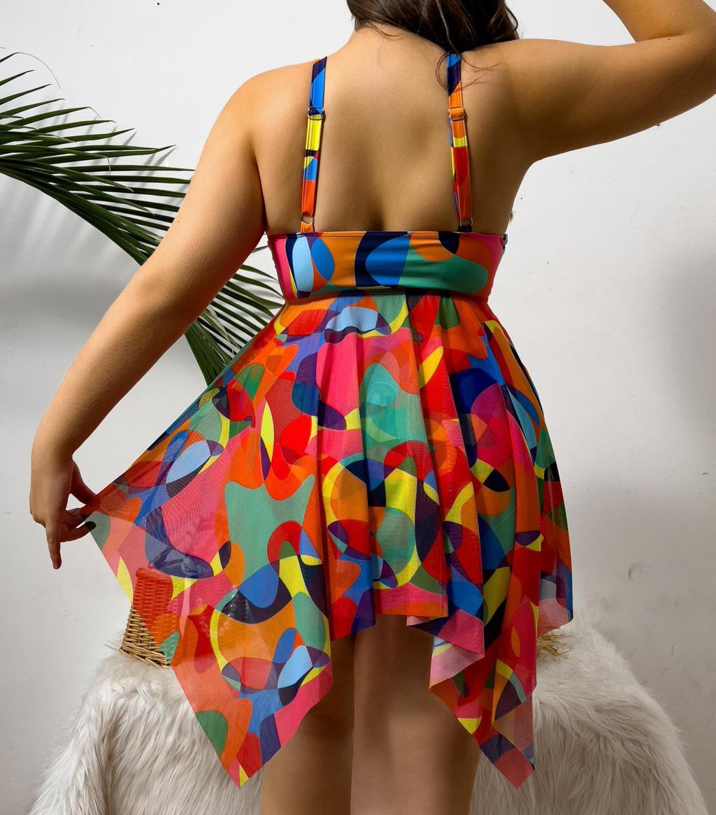 Plus-Size Printed Split Skirt Two-Piece Swimsuit – Flattering & Comfortable Beachwear for Curvy Women