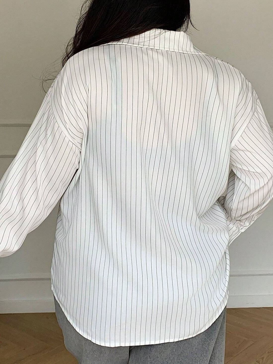Women's Plus Size Long Sleeve Loose Fit Button-Up Shirt – Casual Everyday Comfort Top