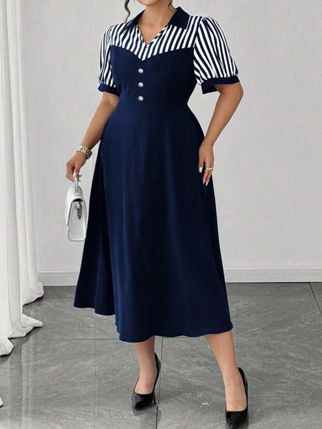 Women's Slim Fit Mid-Length Short Sleeve Casual Dress