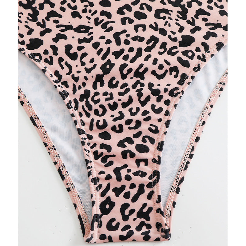 Women's Zipper One-Piece Swimsuit - Modern Fit Swimwear for Beach & Pool