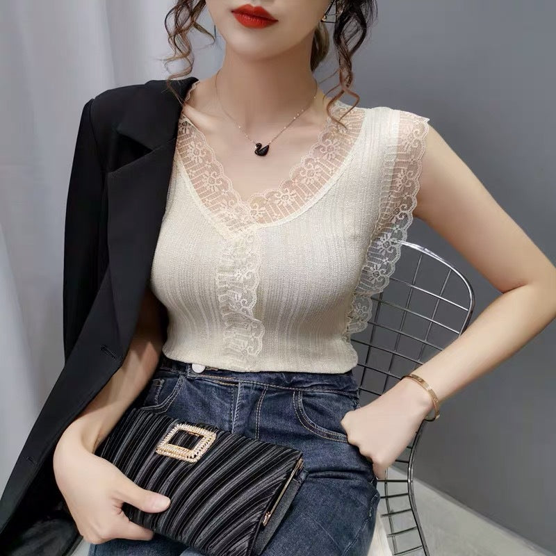Women's Sweet V-Neck Hollow-Out Lace Knitted Vest