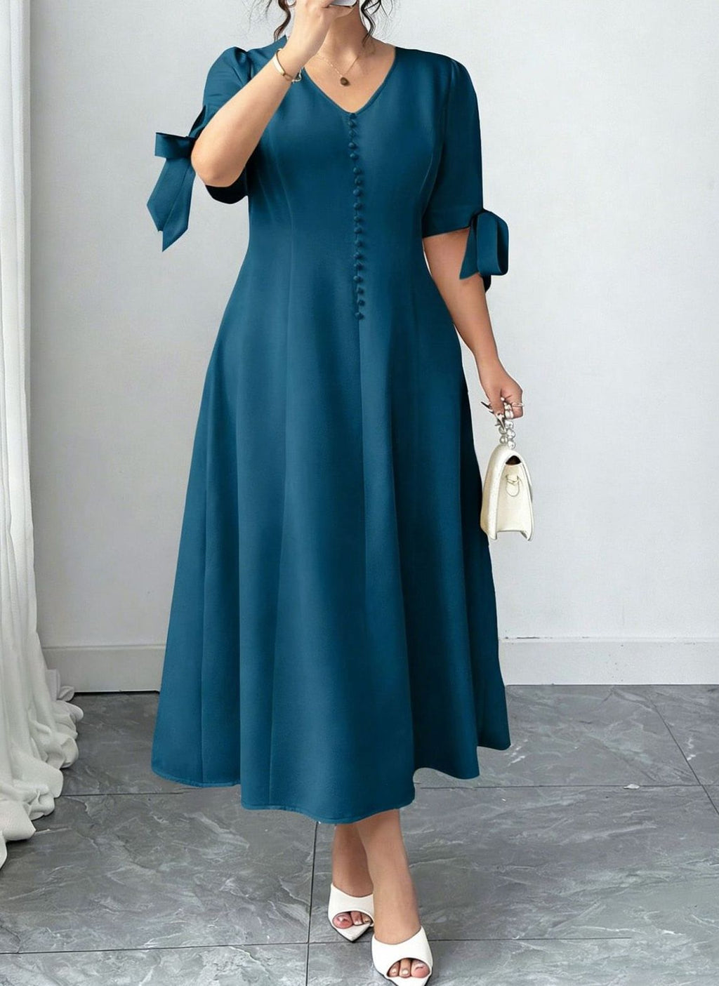 Women's Plus Size Solid Color V-Neck Elegant Maxi Dress