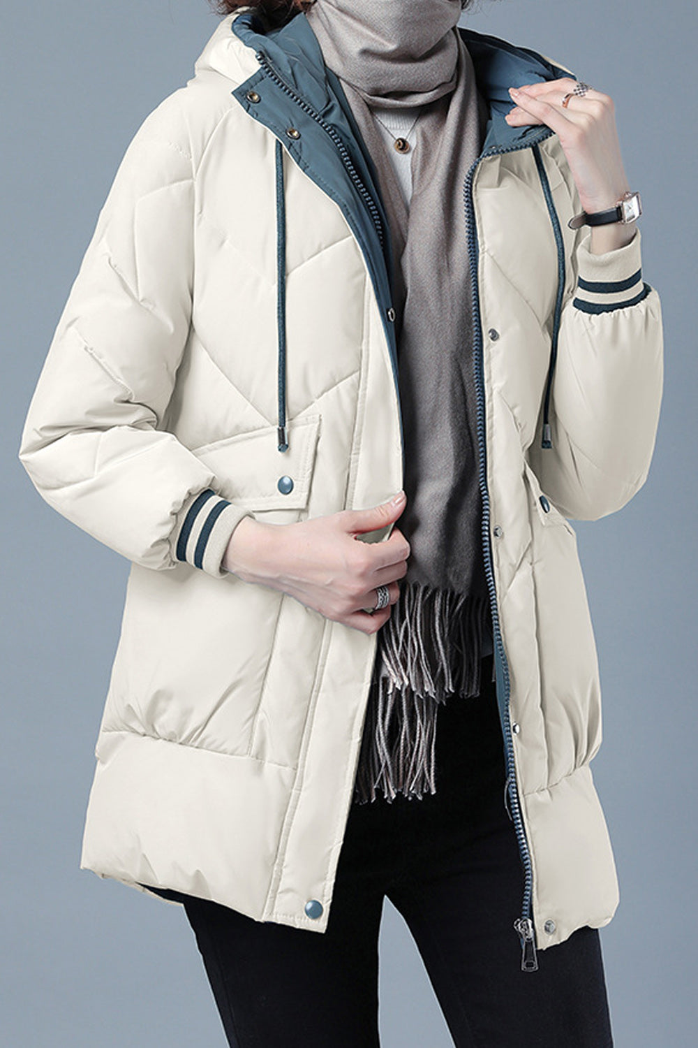 Women Ribbed Cuff Long Sleeve Flap Pockets Hood Style Cozy Mid Length Padded Jacket