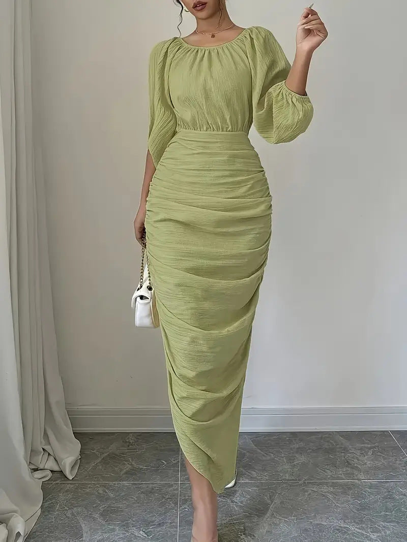 Women's Slim Fit Pleated Solid Color Dress – Elegant Waist Design, Comfortable Everyday Midi Dress