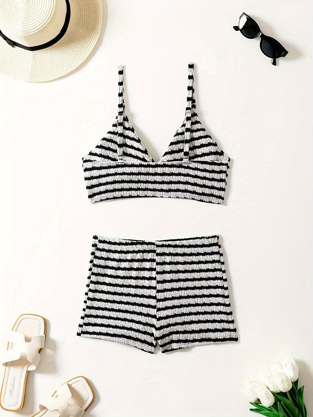 Striped Neck Strap Bikini with Lace-Up Spring Split Design